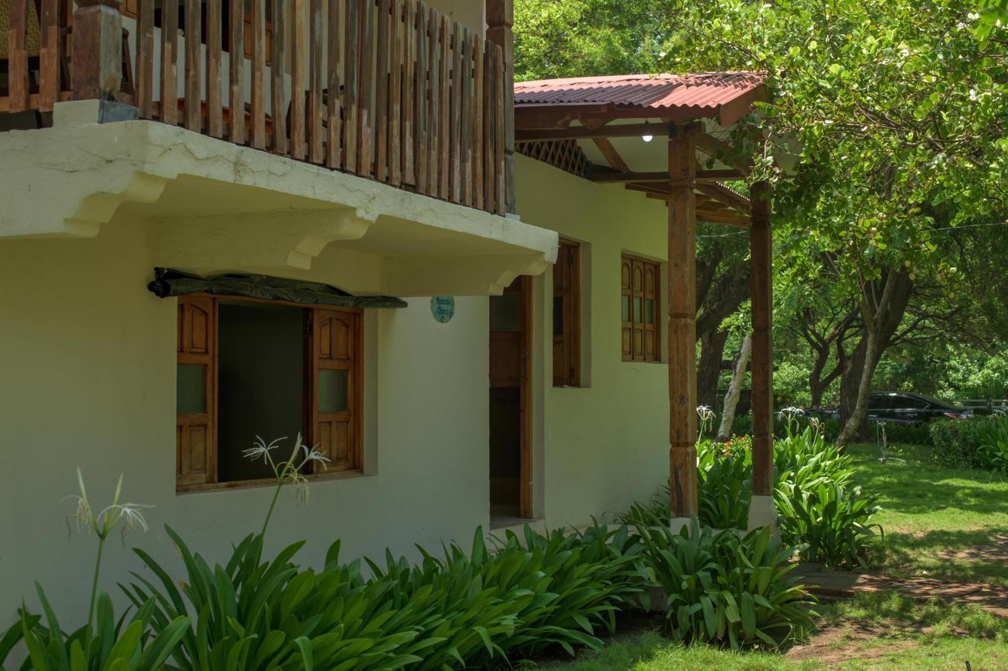 Casa De Playa Los Moncada León Exterior foto